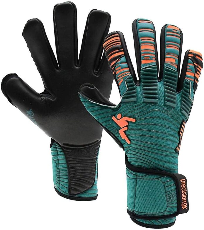 10 Best Goalkeeper Gloves Review & Buying Guide 2022